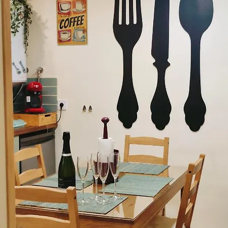 Appartamento Renthappydays Comme Chez Soi 3 4